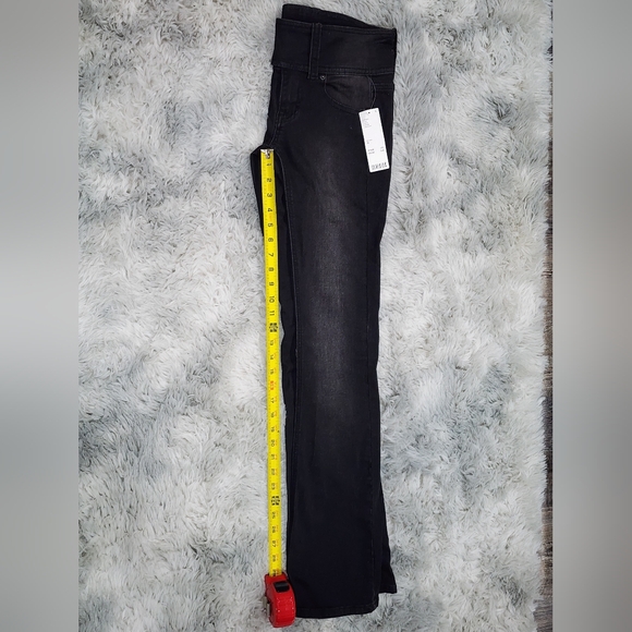 BDG | Belted Flare Black Jeans | Size 26 | NWT - Picture 9 of 10